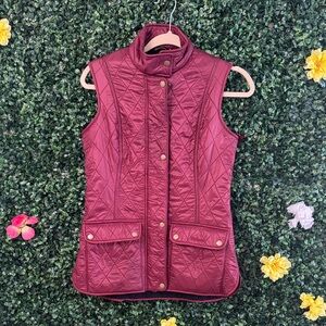 Barbour Quilted Vest  SZ 4 SMALL Burgundy OTTERBURN GILLET COAT JACKET PUFFER